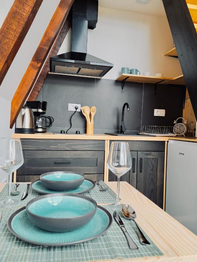 Fern Farm Tiny Home Mojkovac Exteriör bild