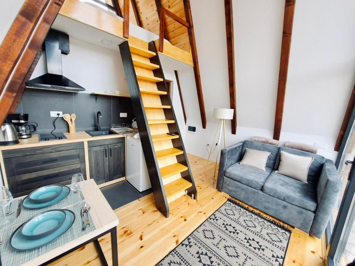 Fern Farm Tiny Home Mojkovac Exteriör bild