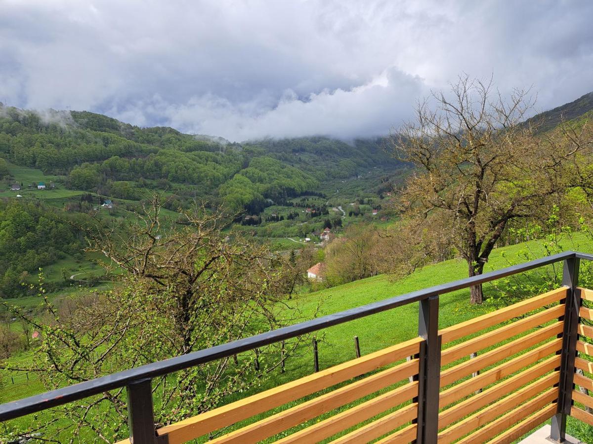 Fern Farm Tiny Home Mojkovac Exteriör bild