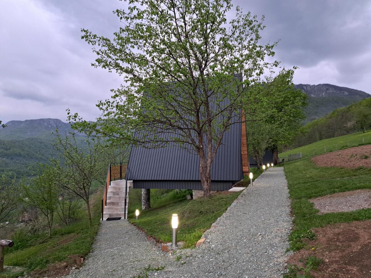 Fern Farm Tiny Home Mojkovac Exteriör bild