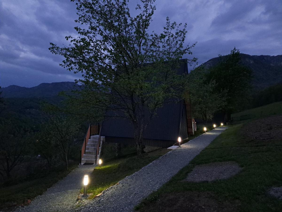 Fern Farm Tiny Home Mojkovac Exteriör bild
