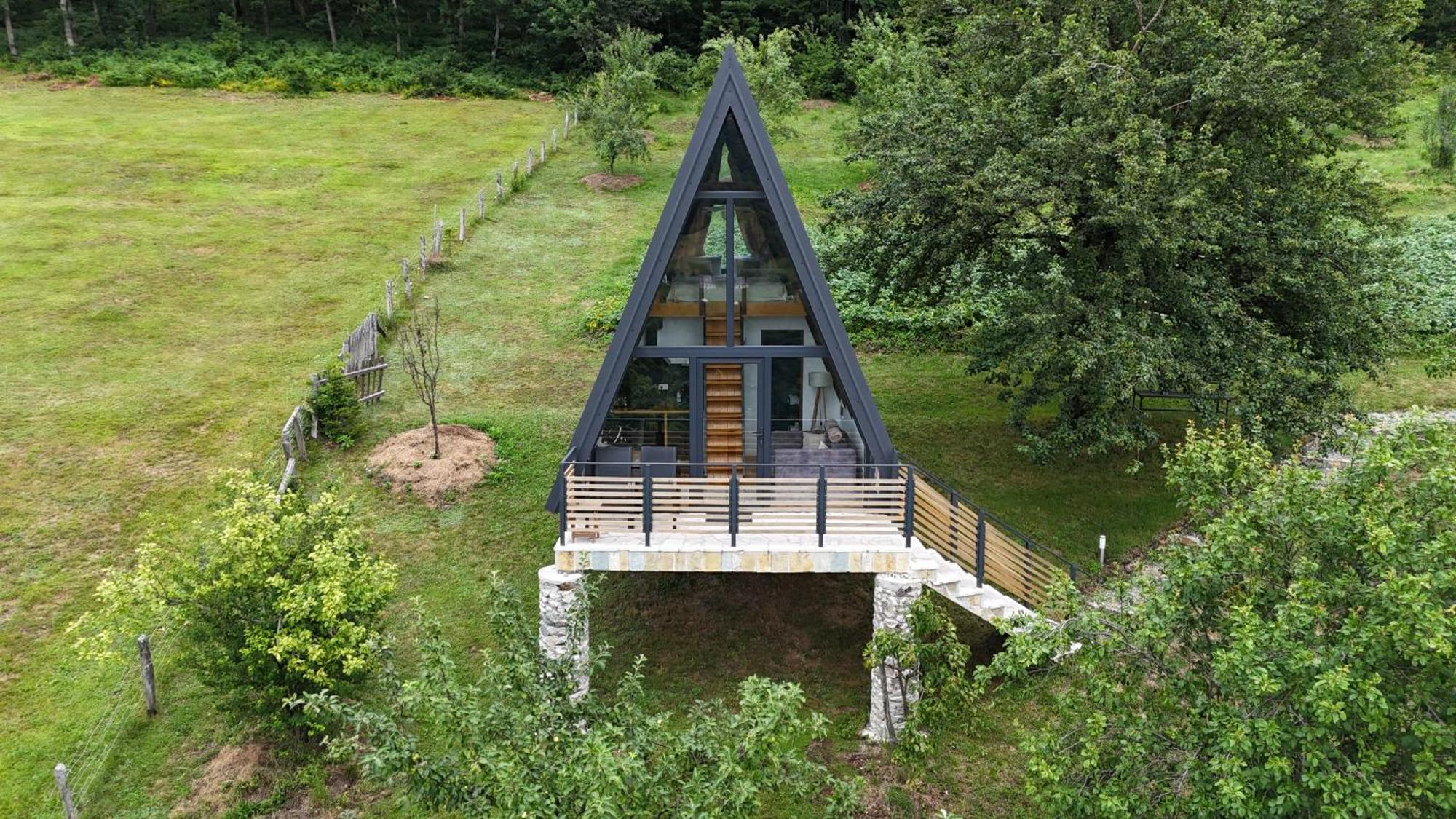 Fern Farm Tiny Home Mojkovac Exteriör bild