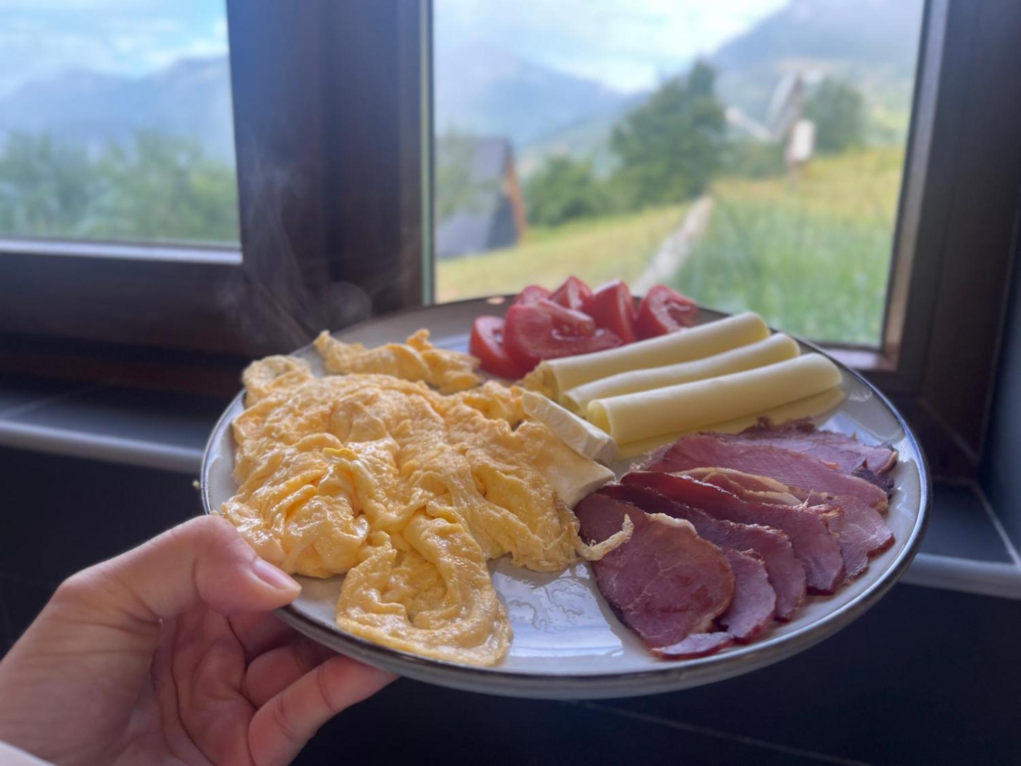 Fern Farm Tiny Home Mojkovac Exteriör bild
